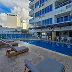 Luis del Mar - Edificio Nuevo Conquistador