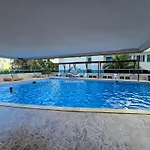 Luis del Mar - Edificio Nuevo Conquistador