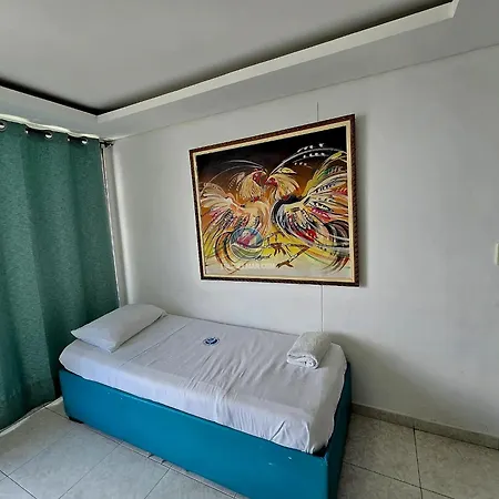 Luis Del Mar - Edificio Nuevo Conquistador Apartment *