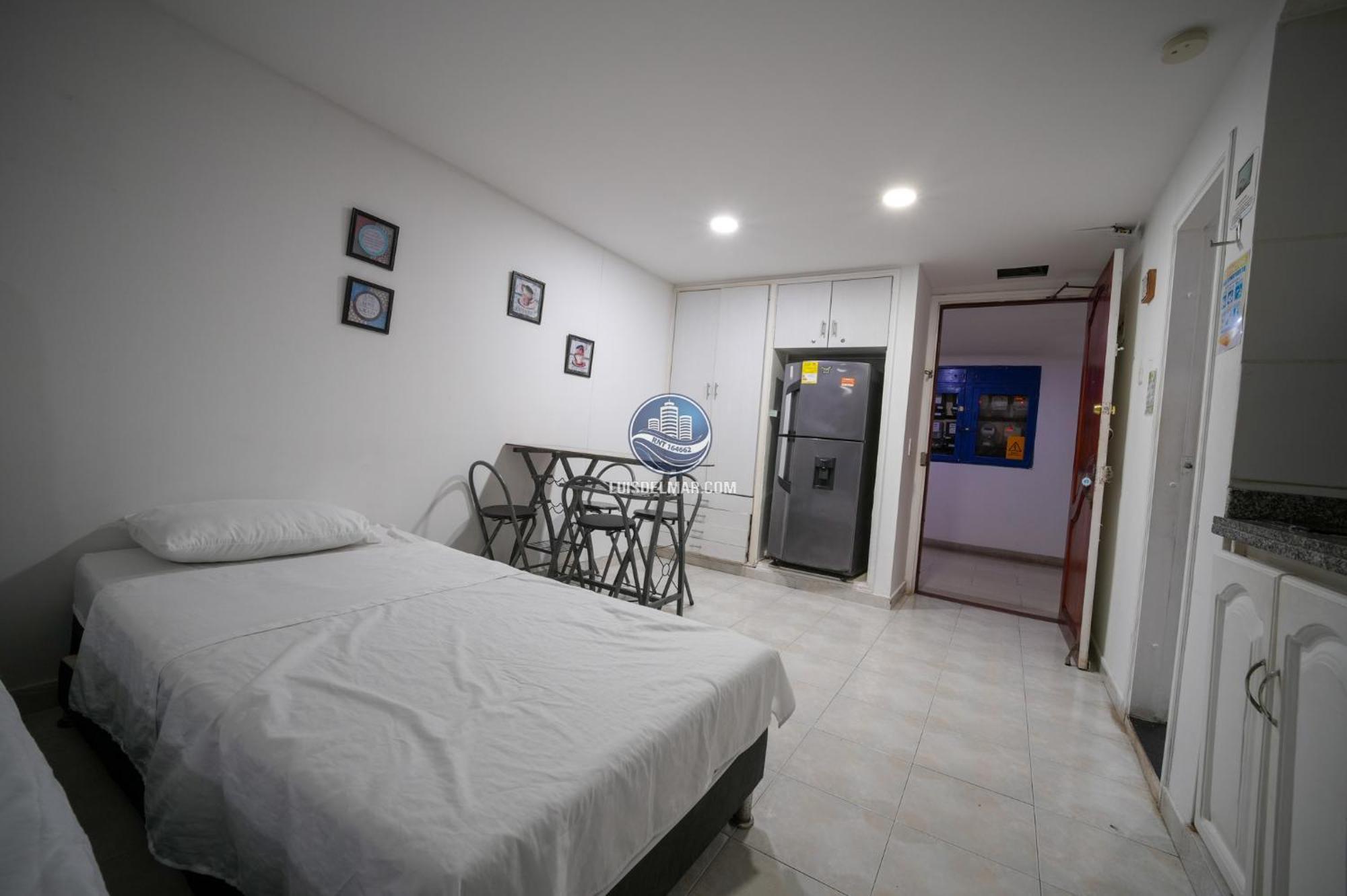 Luis Del Mar - Edificio Nuevo Conquistador Cartagena