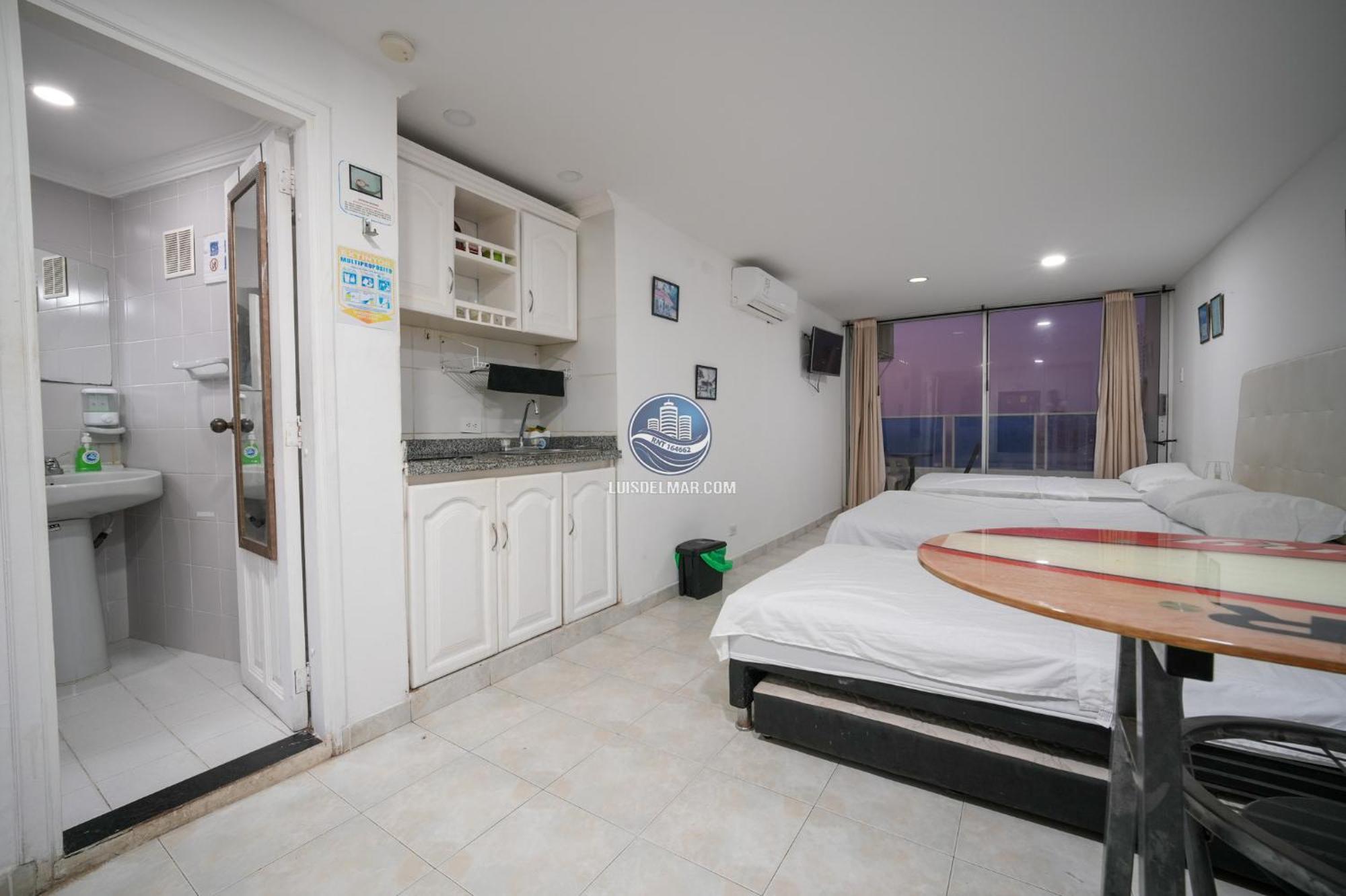 Luis Del Mar - Edificio Nuevo Conquistador * Cartagena