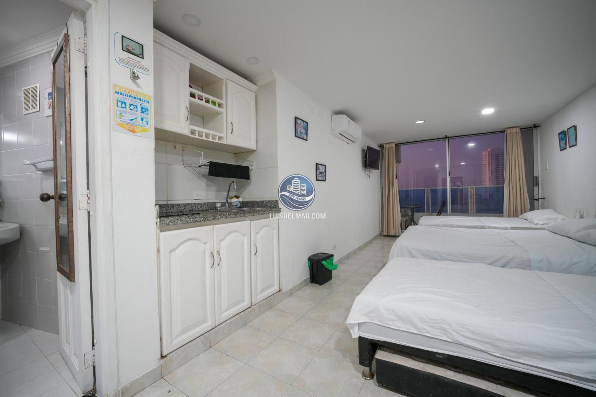 Luis Del Mar - Edificio Nuevo Conquistador * Cartagena