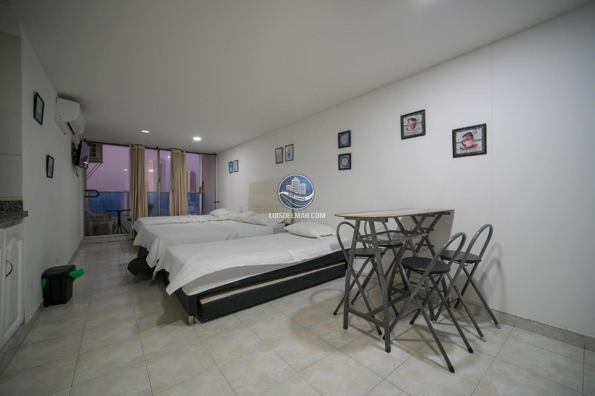 Apartamento Luis Del Mar - Edificio Nuevo Conquistador