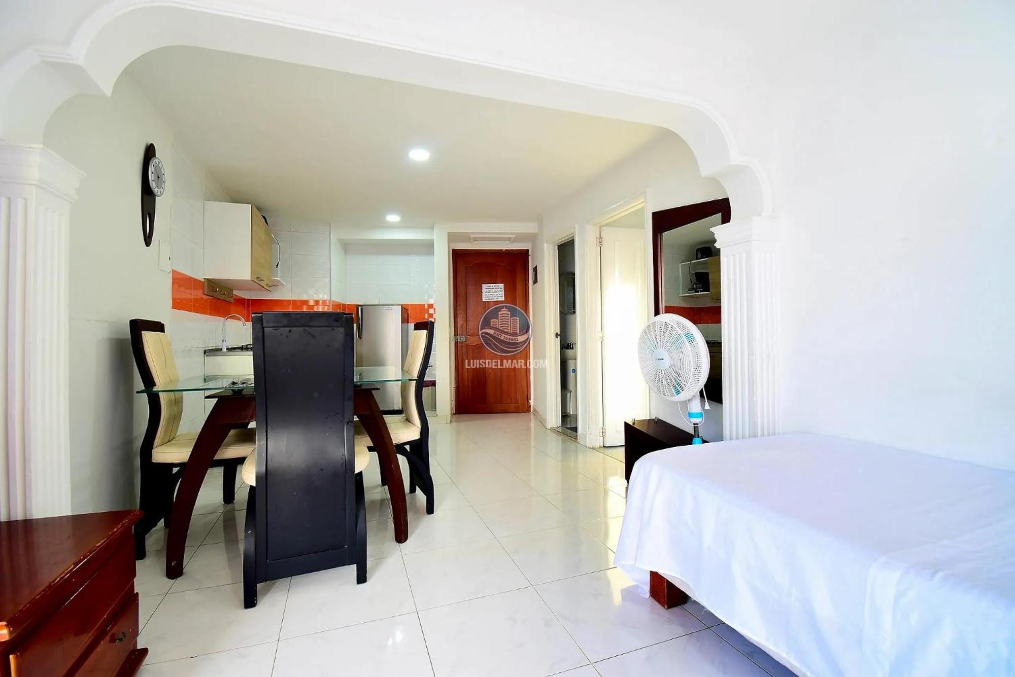 Luis Del Mar - Edificio Nuevo Conquistador * Cartagena