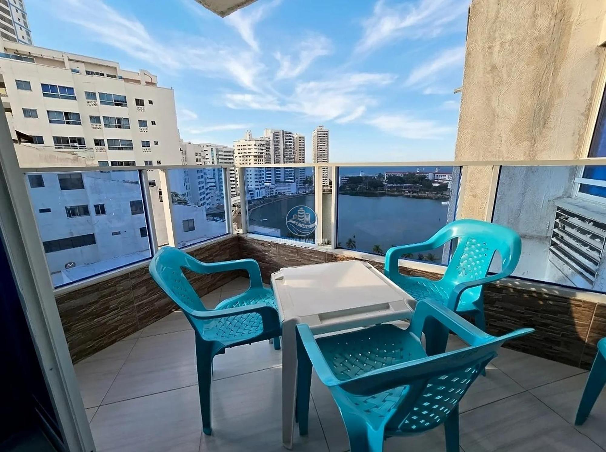 Luis Del Mar - Edificio Nuevo Conquistador Apartamento